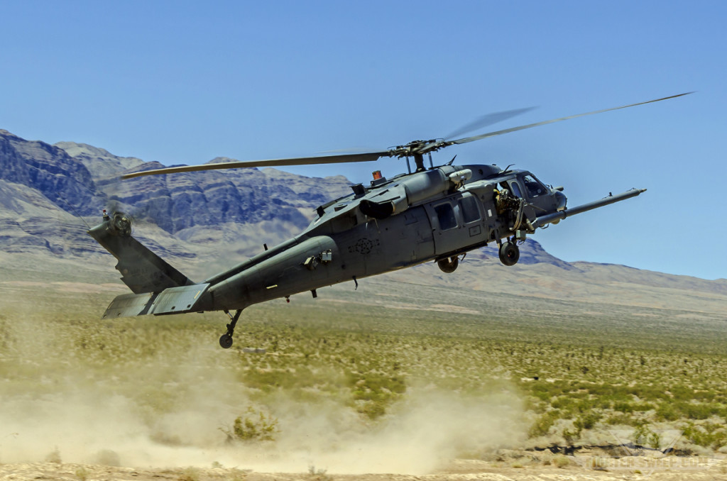 hh-60g-pave-hawk-landing-fightersweep