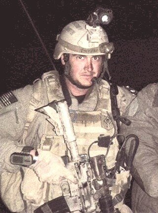 1383441_726066950741332_426649631_n