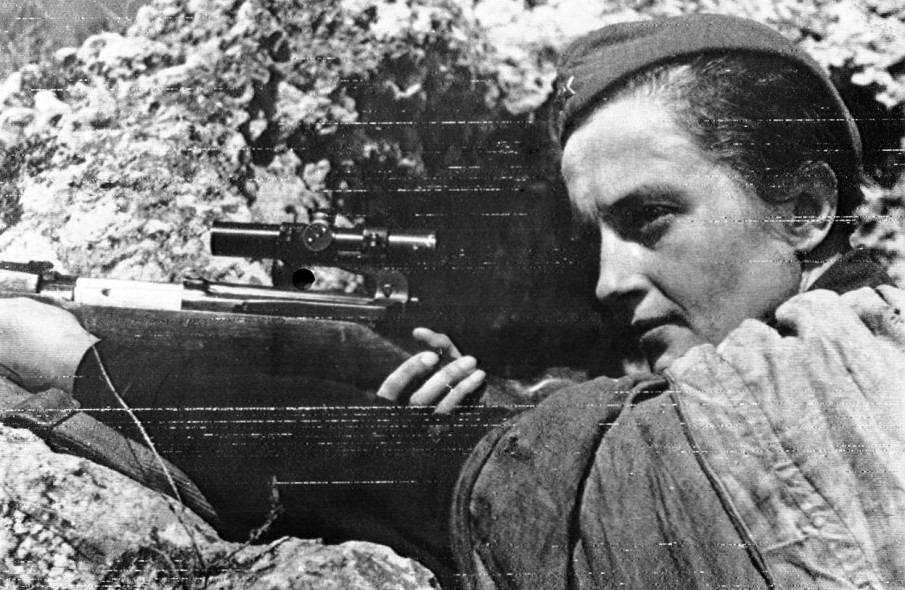 One of The Worlds Best Snipers is a Lady: Lyudmila Pavlichenko