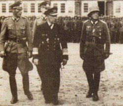 Canaris with von Hippel inspecting Brandenburgers