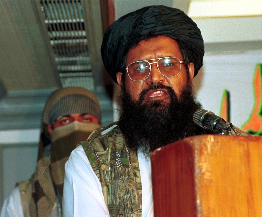 Drone Strike: Lashkar-e-Taiba Promises Death To Penguin Staff: كيفن مورير!