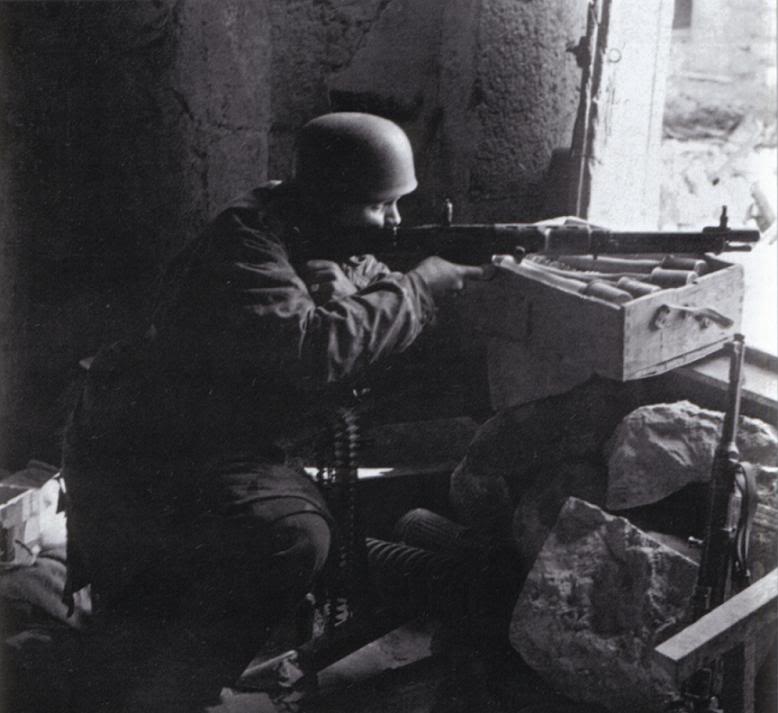 FG42: Ahead Of Its Time And Forgotten