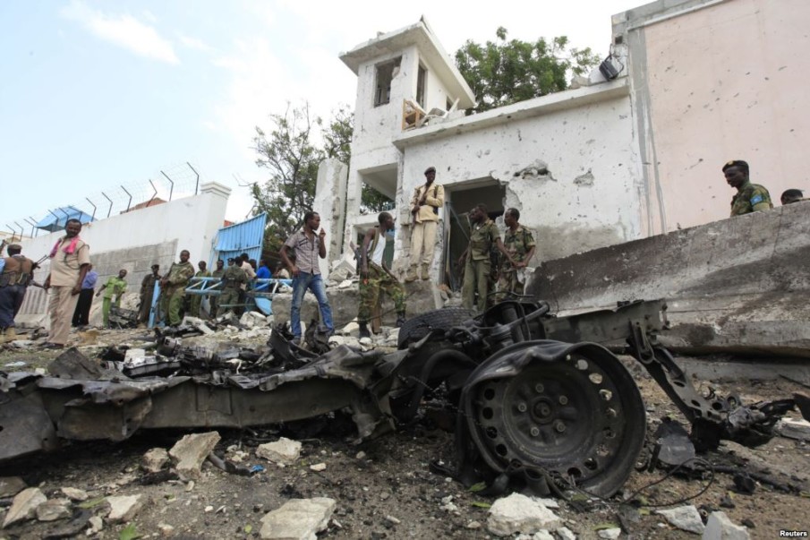 Somali Suicide Bomber Accidentally Kills Self Prematurely While Parking VBIED