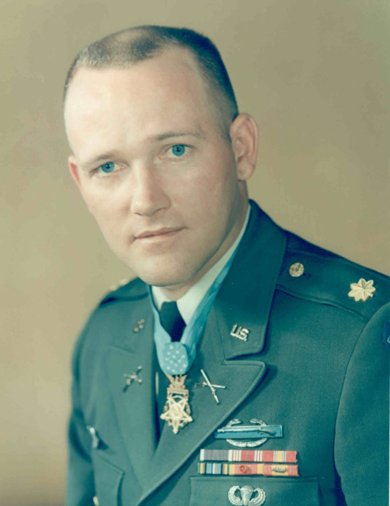 Captain Roger Donlon, Medal of Honor