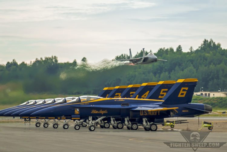 From The Cockpit: US Navy Blue Angels
