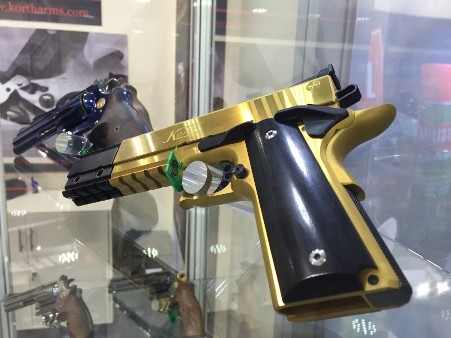 Gear and Clothing in Las Vegas: 2015 SHOT Show After Action Report