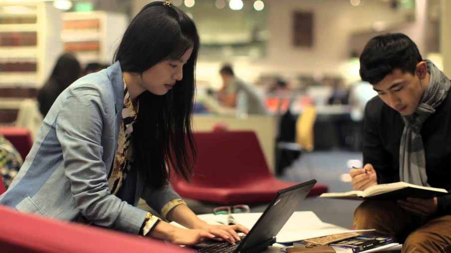 Rubbing Shoulders With China’s Student Spies