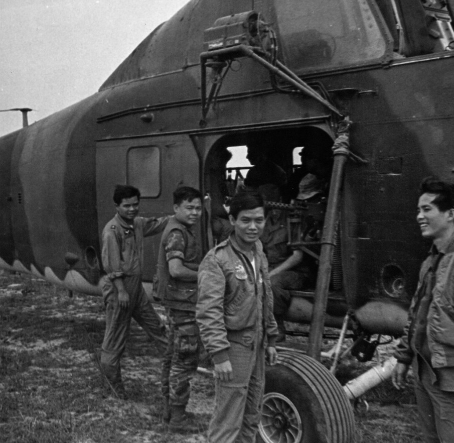 Government Bureaucrats Insult SOG Aviators