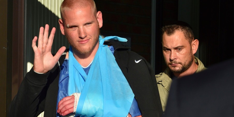 News Roundup: Unarmed Americans Vs. Jihadist, First Female Ranger School Graduates, and the 108 lb. Kettlebell Challenge