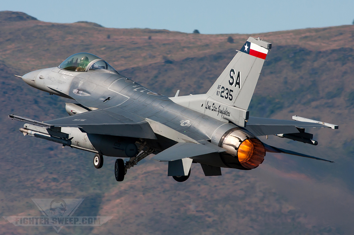 Burner Friday: 182FS Block 30 F-16C