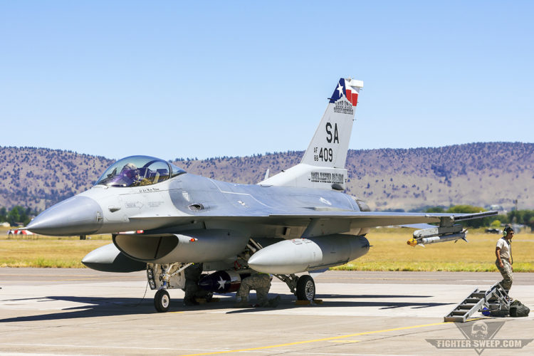 From The Cockpit: Lone Star Gunfighters!