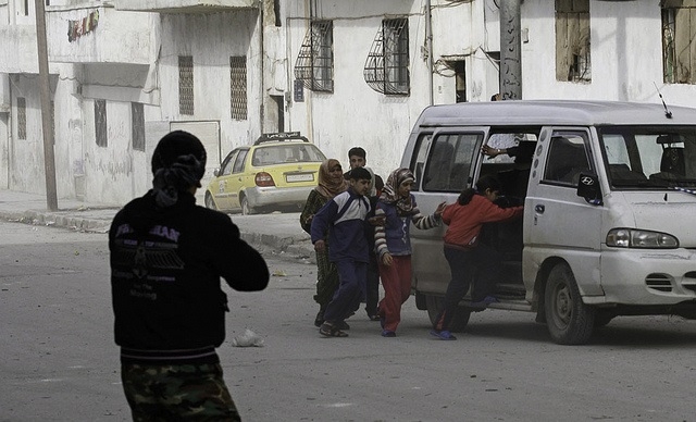 UPDATED: ISIS Kidnap 400 Syrian Civilians – Situation Unfolding