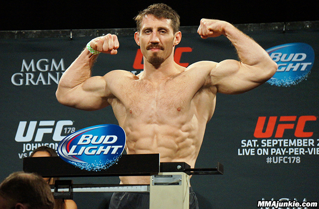 Ex-Green Beret, UFC Fighter Tim Kennedy Reportedly Working with Authorities Over ISIS Threats
