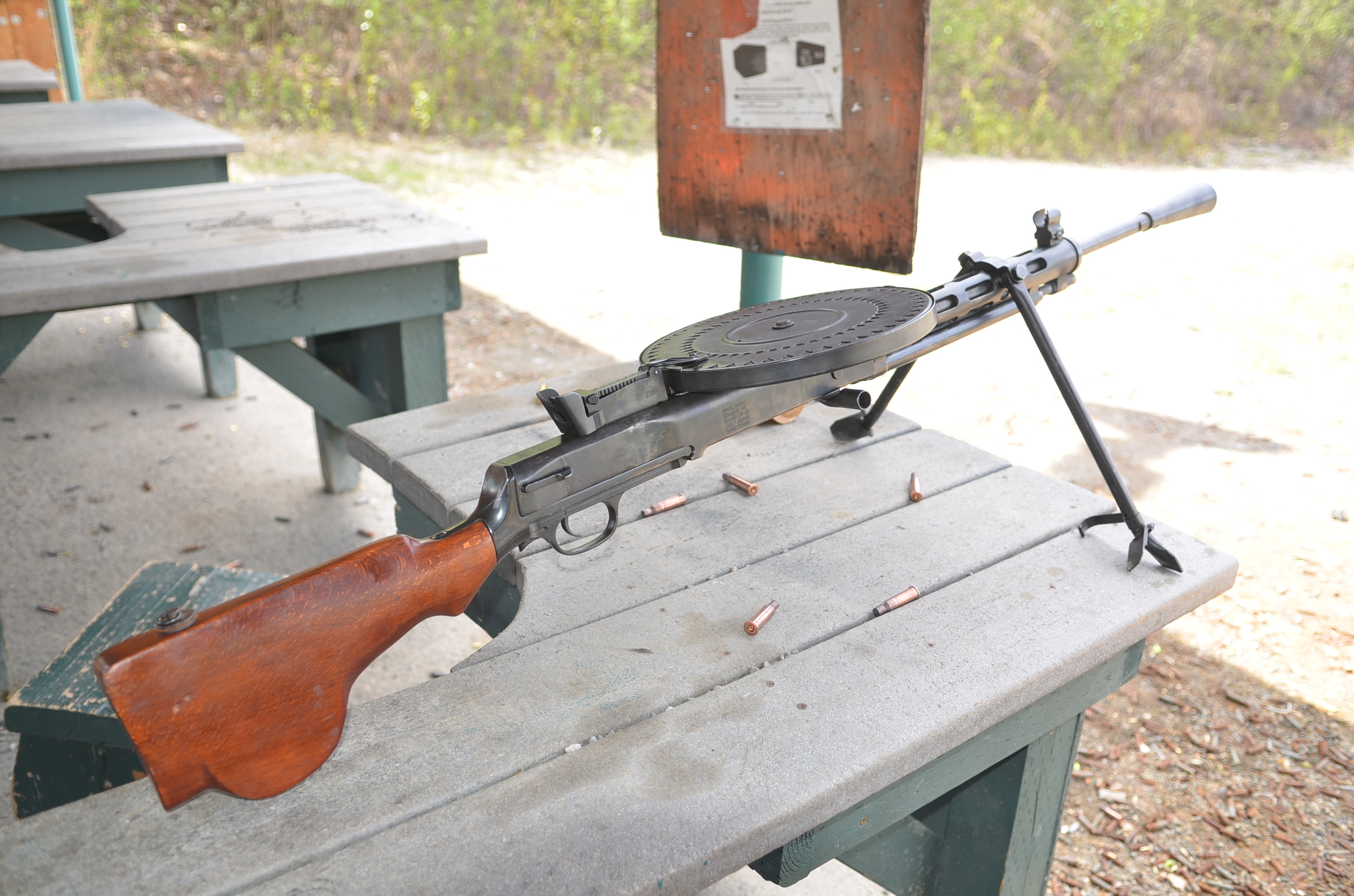 Arms of the Soviet Union: DP-28 Light Machine Gun