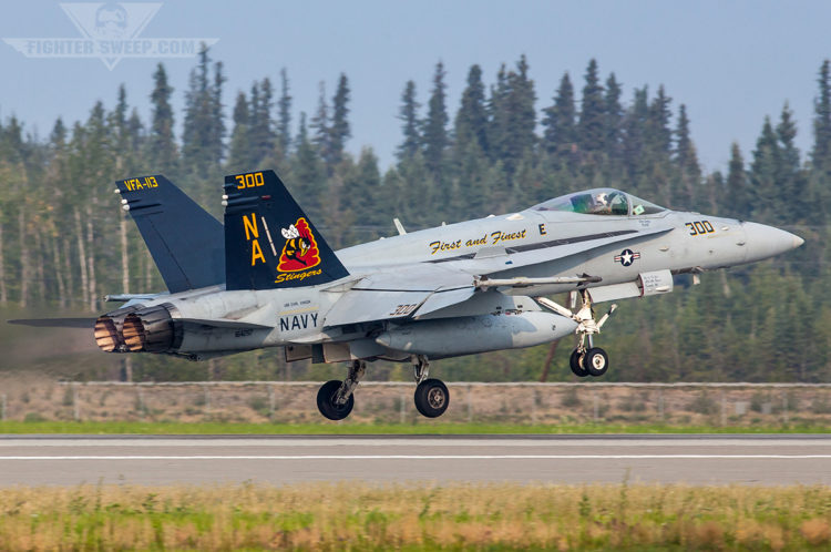 Last Legacy Hornet Departs NAS Lemoore!