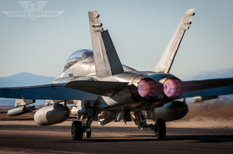 Canada: 4 CF-188 Hornets and 100 Personnel To Deploy