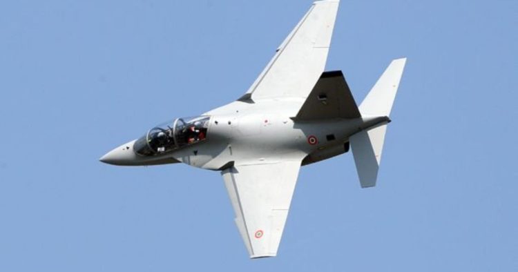 Raytheon Enters U.S. T-X Jet Trainer Competition