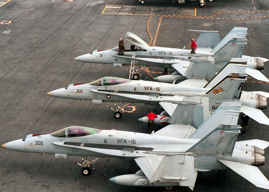 Navy To Lose Entire Carrier Air Wing in FY 2017