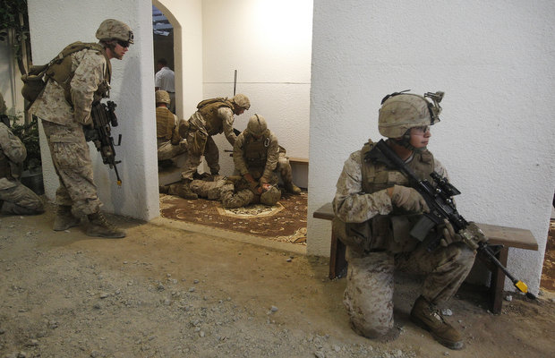 Infantry immersion trainer gives Marines incredibly realistic training