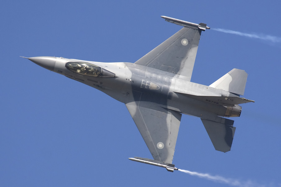 Congressman questions Obama’s decision to sell fighter jets to Pakistan