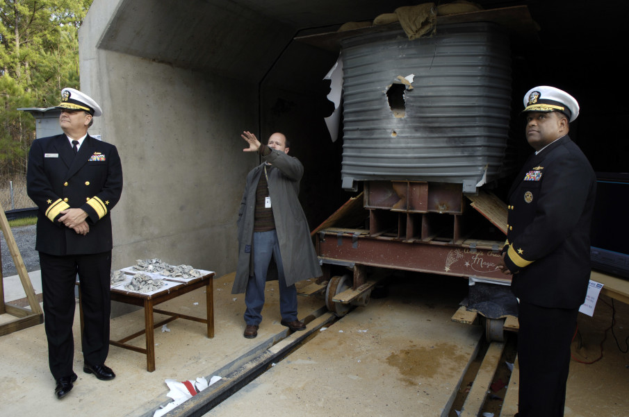 Navy mulling placement of massive railguns on ships