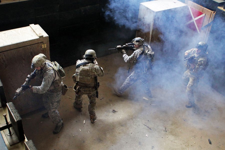 U.S. Special Forces train in CQB with Chilean Navy special operators