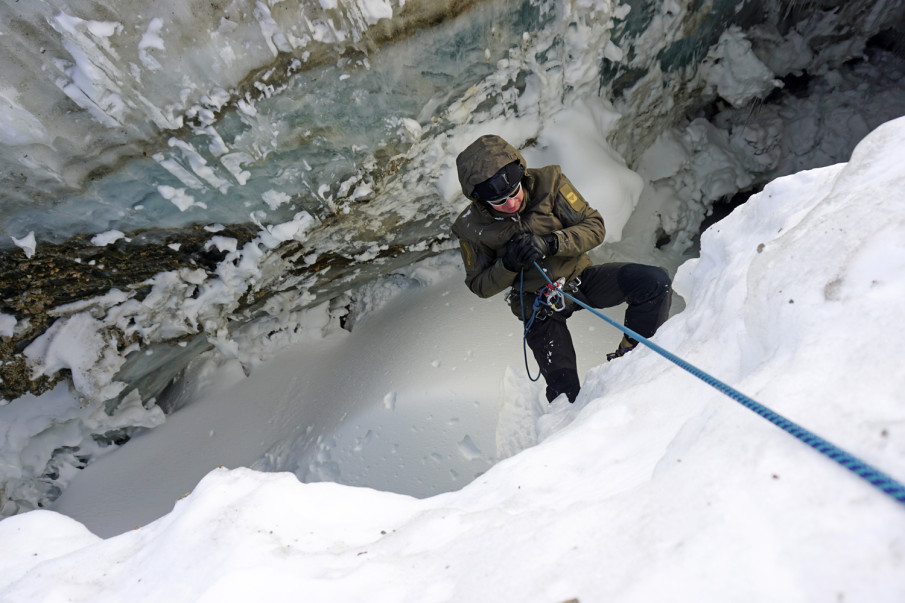 SEALs conduct mountain warfare training in the Alps