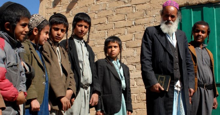 ‘Israeli-Houthi secret deal’ to airlift Yemenite Jews arouses furor in Yemen