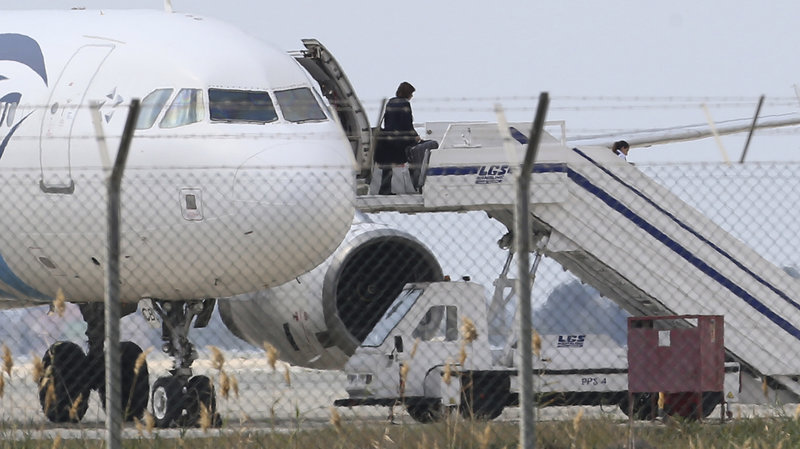 Empty threats used to hijack EgyptAir flight highlight security vulnerabilities