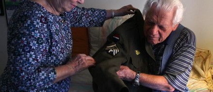 Lawmakers look to honor the Ghost Army of WWII