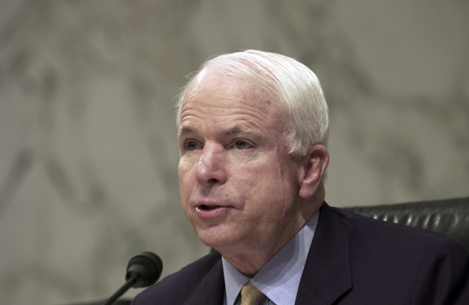 Senator John McCain Challenges CSAF On A-10