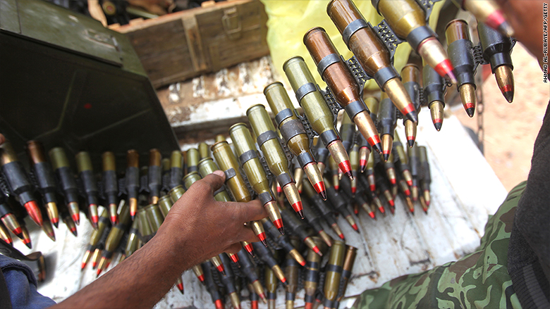 How fighters in Libya buy their weapons on Facebook