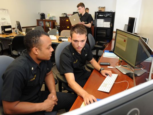 The Pentagon doesn’t know who’s in charge for responding to a massive cyber attack