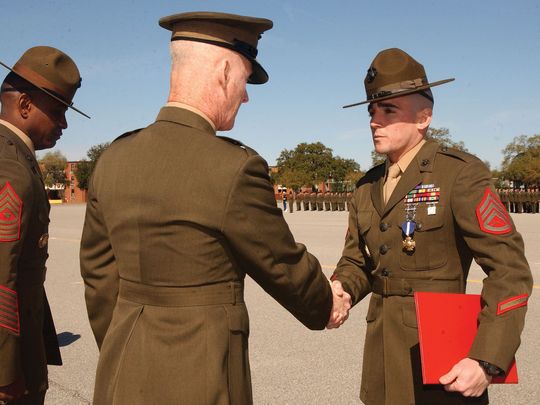 635968316781524101-MT-NAVYCROSS-H-