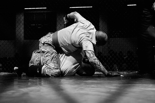 Watch: Modern Army Combatives Program (MACP) hand-to-hand combat cage