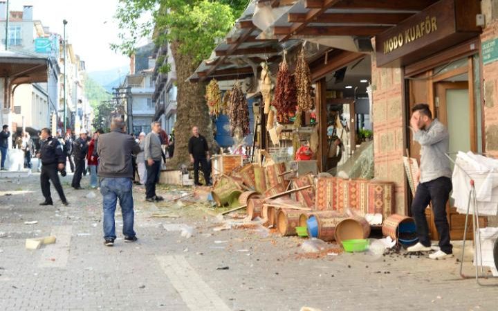 Female suicide bomber wounds eight in Turkish city of Bursa