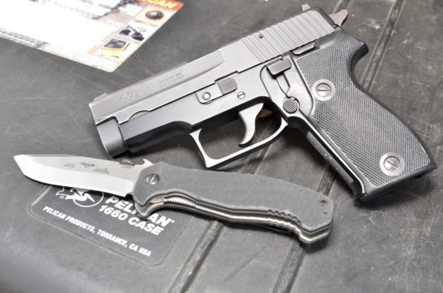 Days of Guns: Sig P225