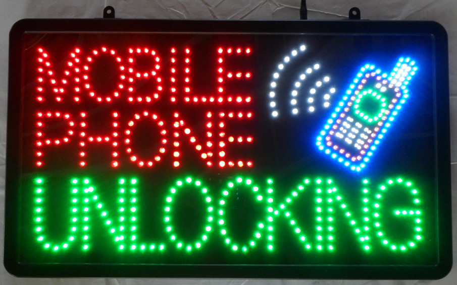 FBI director says government ‘purchased a tool’ to access San Bernardino gunman’s phone