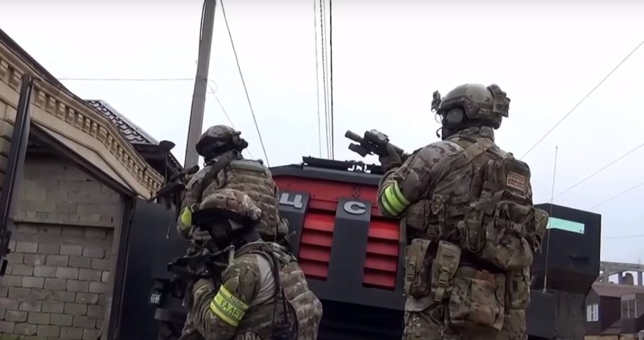 Watch: Russian Spetsnaz of the FSB in Daguestán Target Terrorist with Blyatmobile