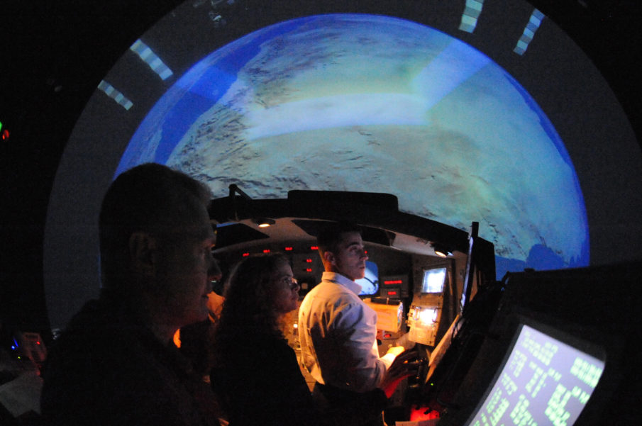 Pentagon: Secretive Space Unit in the Fight Against Daesh [ISIS/ISIL]