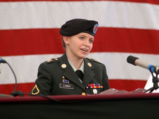 The Silver Stars for the Navy SEALs who Rescued Jessica Lynch