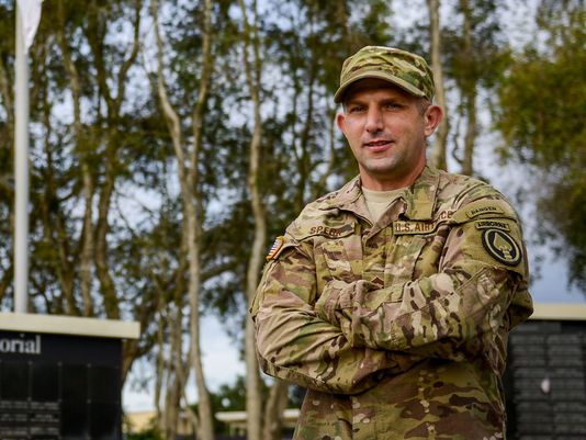 635992689100291501-2599628