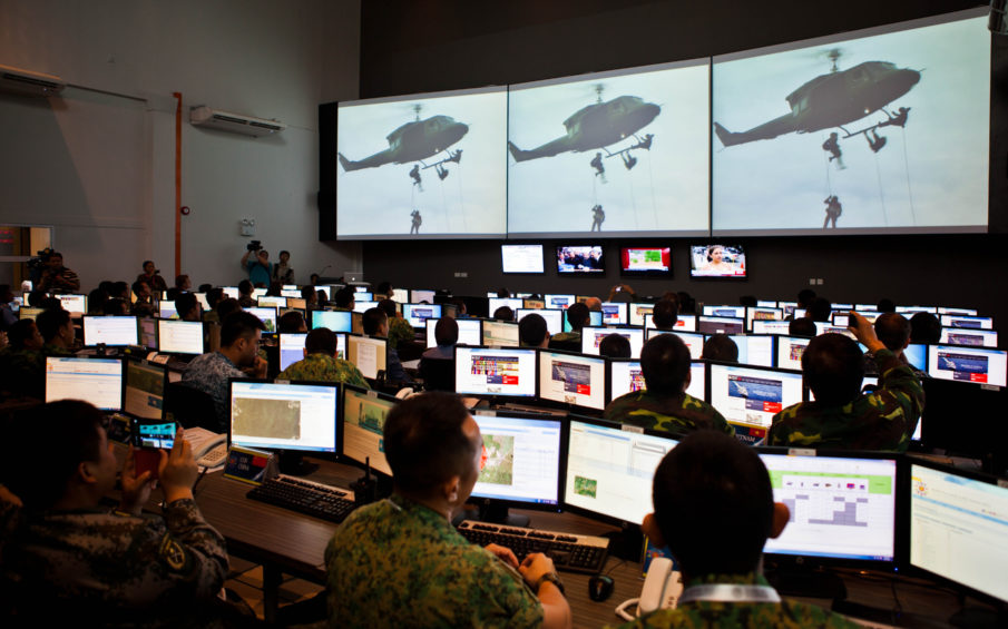 Russia Backs China’s Challenges to U.S. Over Asian Flashpoints