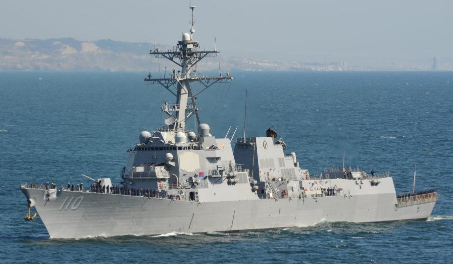 U.S. destroyer sails near disputed Chinese island