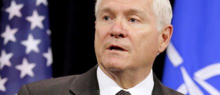 Former defense chief Gates blasts White House for ‘semantic backflips’ on ISIS mission