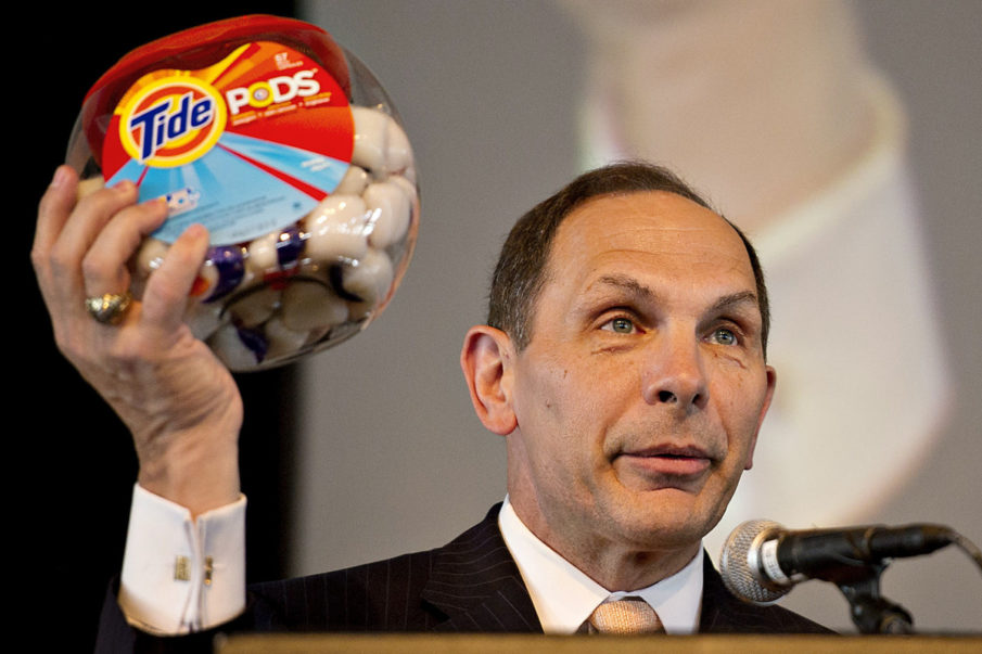 News Roundup: VA Secretary Robert McDonald must go, feel The Bern!, first female ‘infantry’ NCO