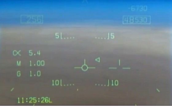 Ask A Fighter Pilot: Hornet vs Super Hornet!