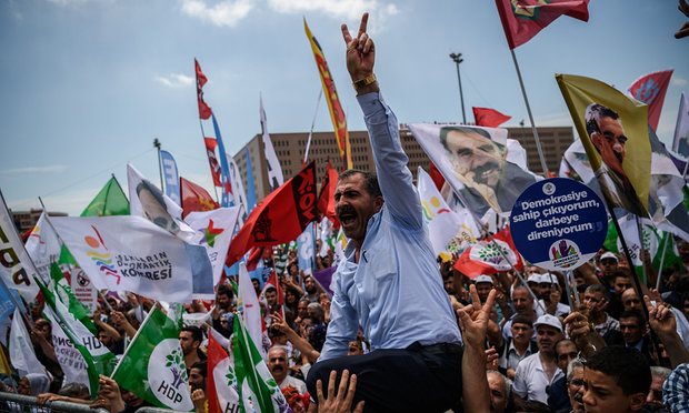 Erdoğan lifts Turkish MPs’ immunity in bid to kick out pro-Kurdish parties