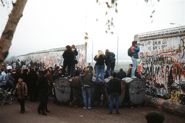 27th Anniversary of the Fall of the Berlin Wall