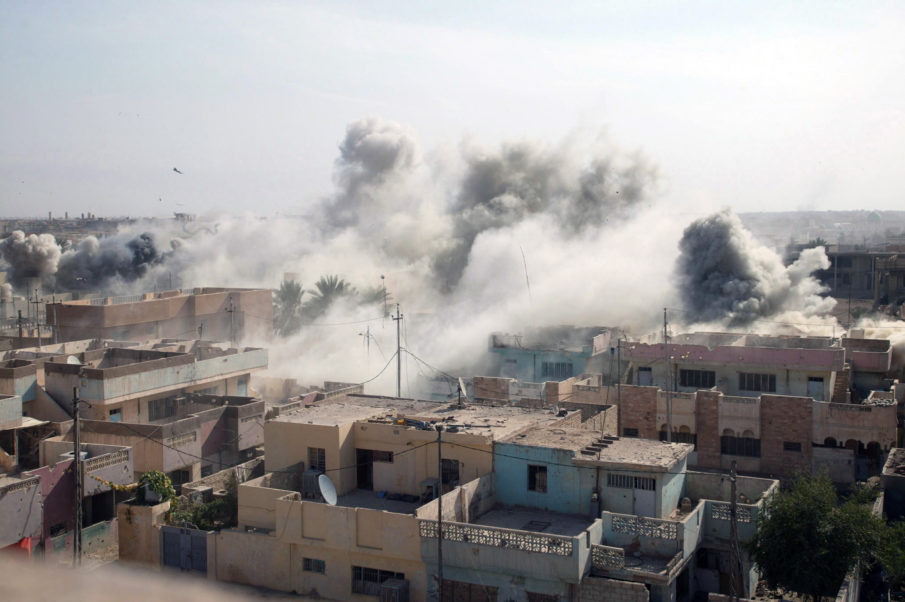 Inside Fallujah, Iraqi forces dodge snipers and car bombs in final fight for the city